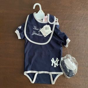 Yankee onesie